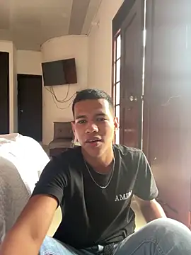 Snapshot of KingStark_ chatting on February 24, 2026, 3:57 pm KingStark online show from February 24, 2026, 3:57 pm