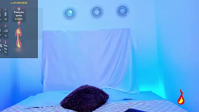 KingStark  online show from October 2, 2025, 11:24 am