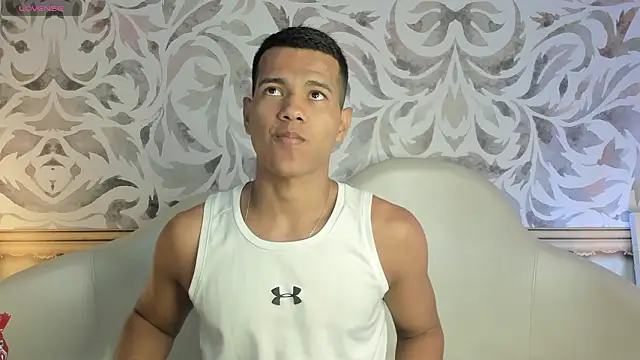 Snapshot of KingStark_ chatting on February 17, 2026, 3:04 am KingStark online show from February 17, 2026, 3:04 am