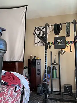 Snapshot of KeYBuMp323 chatting on February 17, 2026, 5:32 pm KeYBuMp323 online show from February 17, 2026, 5:32 pm