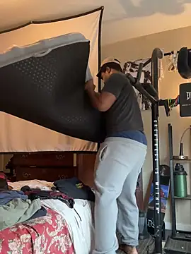 Snapshot of KeYBuMp323 chatting on February 11, 2026, 3:23 pm KeYBuMp323 online show from February 11, 2026, 3:23 pm