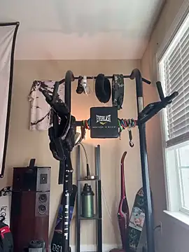 KeYBuMp323 online show from December 21, 2025, 3:57 pm