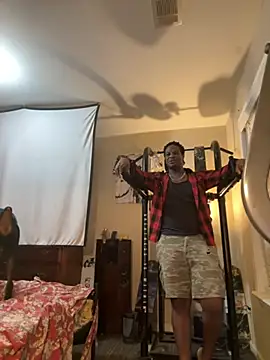 Snapshot of KeYBuMp323 chatting on February 17, 2026, 4:43 am KeYBuMp323 online show from February 17, 2026, 4:43 am