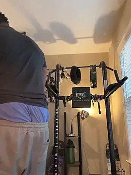 Snapshot of KeYBuMp323 chatting on February 4, 2026, 3:40 pm KeYBuMp323 online show from February 4, 2026, 3:40 pm