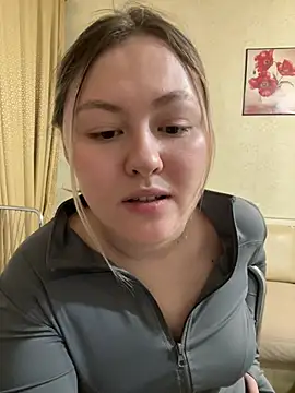 Snapshot of SunshineEmma chatting on March 16, 2026, 2:19 am SunshineEmma online show from March 16, 2026, 2:19 am