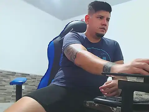 mister cum1999 online show from May 24, 2026, 7:52 am