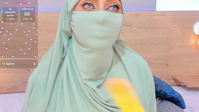 Jasmin hamdan online show from September 27, 2025, 7:53 pm