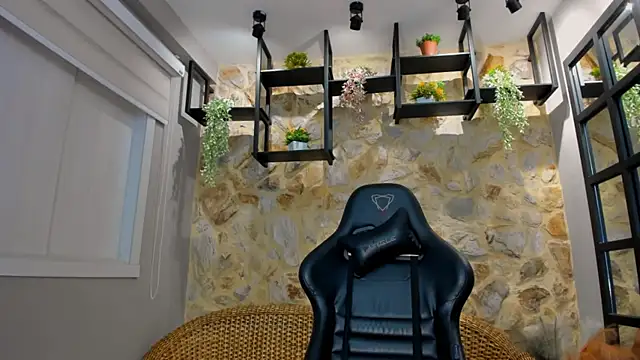 Snapshot of VenusBlazer chatting on November 10, 2025, 11:15 am VenusBlazer online show from November 10, 2025, 11:15 am