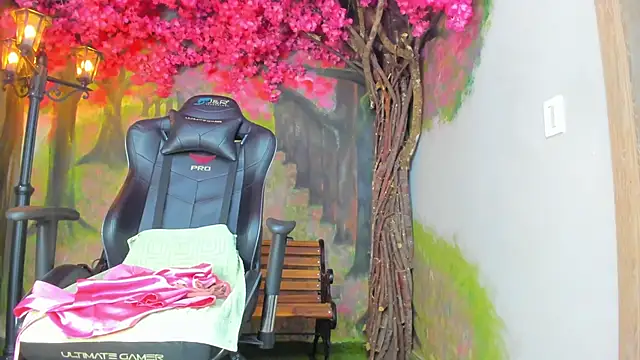 Snapshot of VenusBlazer chatting on October 30, 2025, 11:19 am VenusBlazer online show from October 30, 2025, 11:19 am