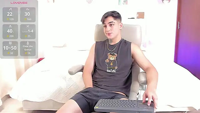 Snapshot of Thiago_winteer chatting on October 26, 2025, 5:52 am Thiago winteer online show from October 26, 2025, 5:52 am