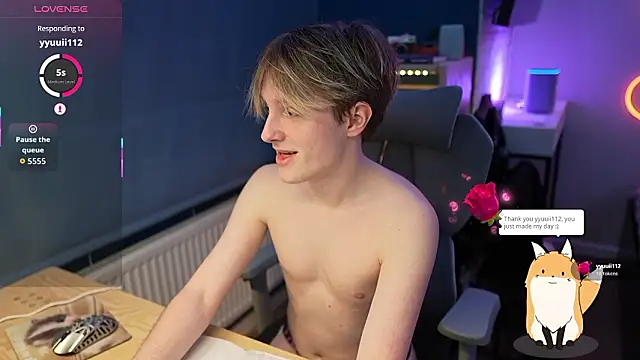 Snapshot of Serxyi chatting on February 8, 2026, 6:05 pm Serxyi online show from February 8, 2026, 6:05 pm