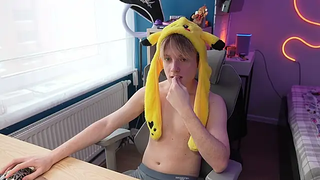 Snapshot of Serxyi chatting on January 14, 2026, 9:35 am Serxyi online show from January 14, 2026, 9:35 am