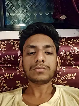 Snapshot of yung_cplz chatting on February 28, 2026, 5:12 pm yung cplz online show from February 28, 2026, 5:12 pm