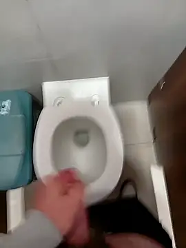 HairypapaK online show from January 13, 2026, 6:39 am