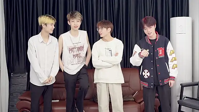 Beautifulboys-777 online show from April 13, 2026, 11:47 am