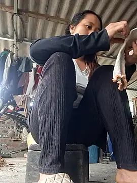 mo4mh online show from March 27, 2026, 12:08 am