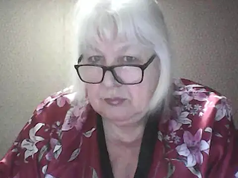 Snapshot of Alexia64231 chatting on April 15, 2026, 3:12 am Alexia64231 online show from April 15, 2026, 3:12 am