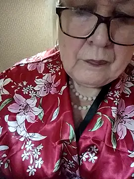 Alexia64231 online show from November 5, 2025, 3:20 am