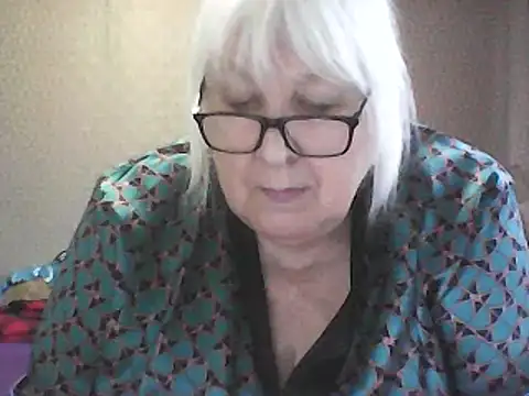 Alexia64231 online show from February 17, 2026, 1:19 pm