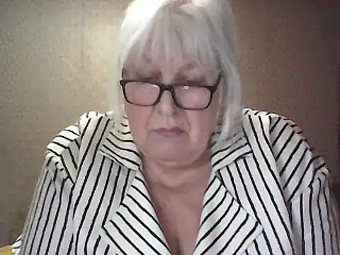 Alexia64231 online show from March 10, 2026, 4:00 pm