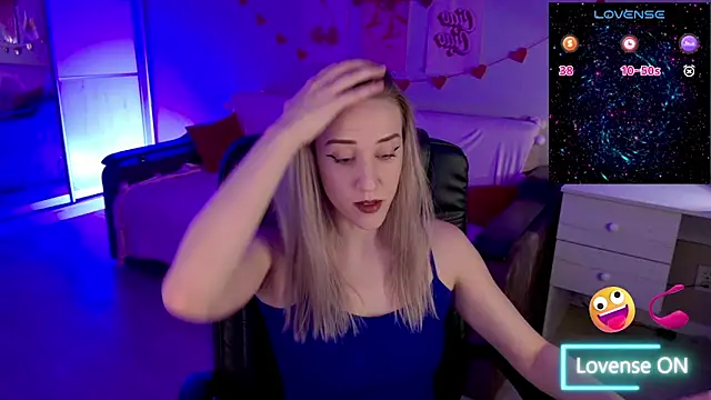 Snapshot of Free_Harmony chatting on November 15, 2025, 7:18 pm Free Harmony online show from November 15, 2025, 7:18 pm