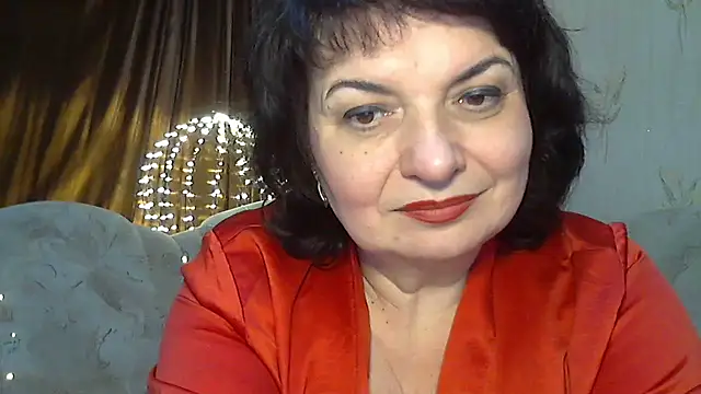 Snapshot of LedyNika chatting on January 5, 2026, 8:23 pm LedyNika online show from January 5, 2026, 8:23 pm