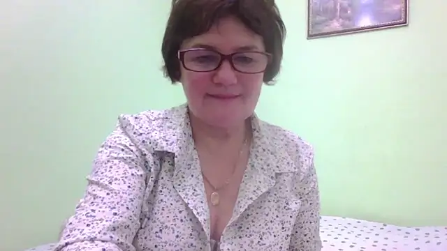 Snapshot of Galina56301 chatting on November 26, 2025, 6:19 pm Galina56301 online show from November 26, 2025, 6:19 pm
