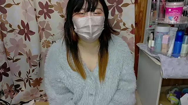 Snapshot of MIKE_chan chatting on November 21, 2025, 4:50 pm MIKE chan online show from November 21, 2025, 4:50 pm