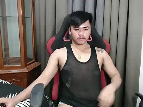 hot emman online show from October 12, 2025, 5:31 am