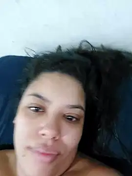 biancaalvess online show from May 7, 2026, 9:23 am