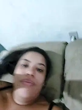 biancaalvess online show from April 23, 2026, 12:29 pm