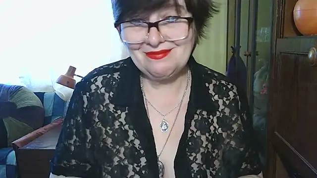 VeronicaGold511 online show from June 2, 2026, 8:03 am
