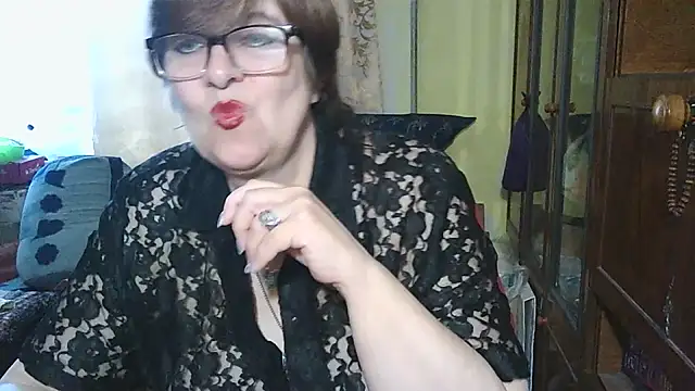 VeronicaGold511 online show from October 5, 2025, 7:21 am