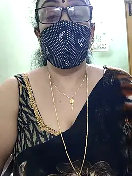 Snapshot of sweet-lotus chatting on February 8, 2026, 8:23 am sweet-lotus online show from February 8, 2026, 8:23 am