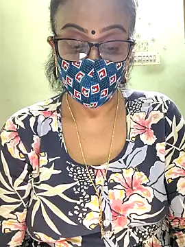 Snapshot of sweet-lotus chatting on February 5, 2026, 6:31 am sweet-lotus online show from February 5, 2026, 6:31 am