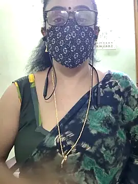 Snapshot of sweet-lotus chatting on February 3, 2026, 6:40 am sweet-lotus online show from February 3, 2026, 6:40 am