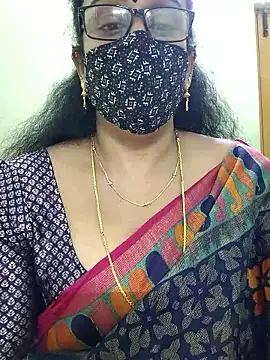 Snapshot of sweet-lotus chatting on January 17, 2026, 6:06 am sweet-lotus online show from January 17, 2026, 6:06 am