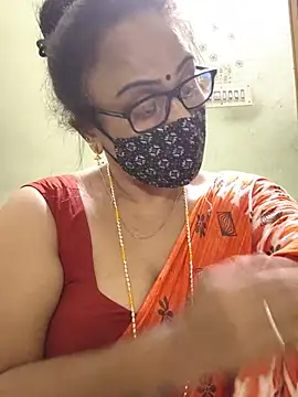 sweet-lotus online show from July 7, 2026, 1:47 pm