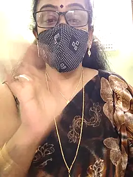 Snapshot of sweet-lotus chatting on February 7, 2026, 4:53 am sweet-lotus online show from February 7, 2026, 4:53 am