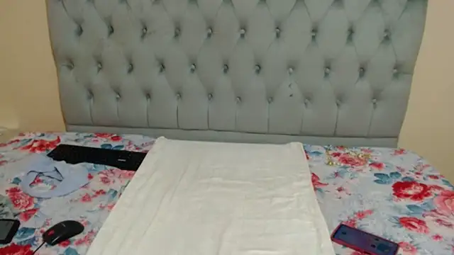 Babysex32 online show from February 8, 2026, 12:14 pm