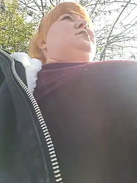 Snapshot of Miss_tits2025 chatting on October 22, 2025, 11:53 am Miss tits2025 online show from October 22, 2025, 11:53 am