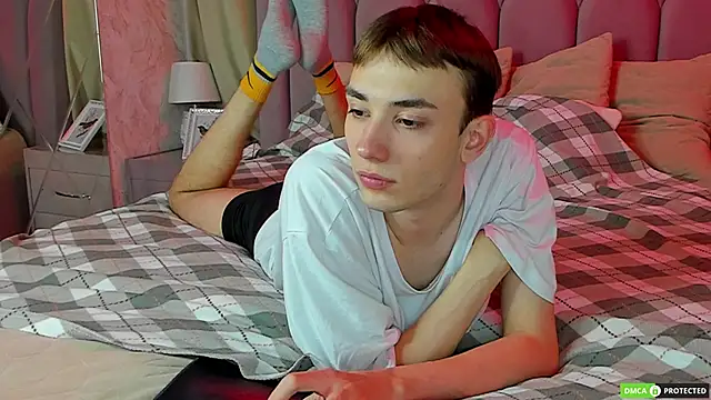 Snapshot of FelixCurtis chatting on September 14, 2025, 7:14 pm FelixCurtis online show from September 14, 2025, 7:14 pm