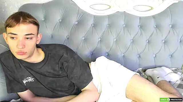 Snapshot of FelixCurtis chatting on September 27, 2025, 5:24 am FelixCurtis online show from September 27, 2025, 5:24 am