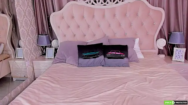 Snapshot of FelixCurtis chatting on September 16, 2025, 9:10 am FelixCurtis online show from September 16, 2025, 9:10 am