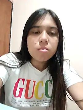 VioletaBliss1 online show from November 26, 2025, 2:33 am