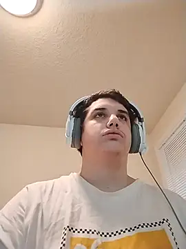 Snapshot of Breyyyyyyyy chatting on October 25, 2025, 4:40 pm Breyyyyyyyy online show from October 25, 2025, 4:40 pm