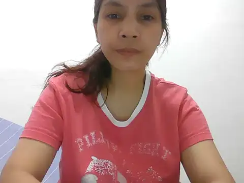 ivyloving4you online show from October 27, 2025, 6:14 am