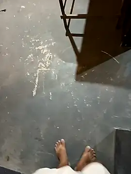 Jhonkkong online show from March 31, 2026, 6:15 am