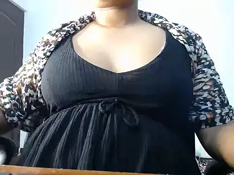 mary jones6 online show from September 20, 2025, 3:06 pm