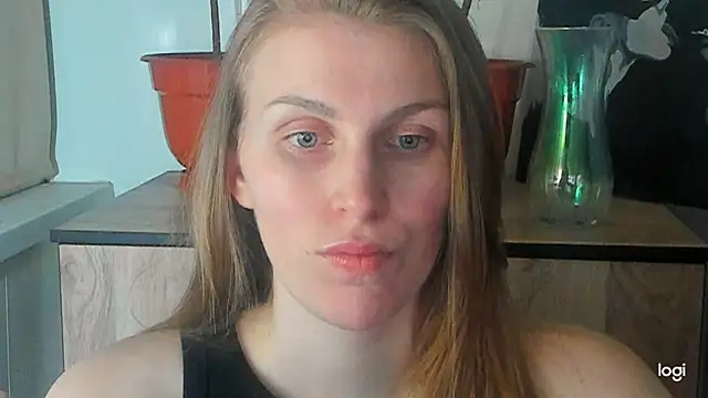 Snapshot of JuliaMuuun chatting on May 29, 2026, 7:53 pm JuliaMuuun online show from May 29, 2026, 7:53 pm